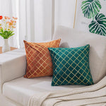 Load image into Gallery viewer, Gold scale pattern velvet cushion cover in orange and green, 45x45 cm
