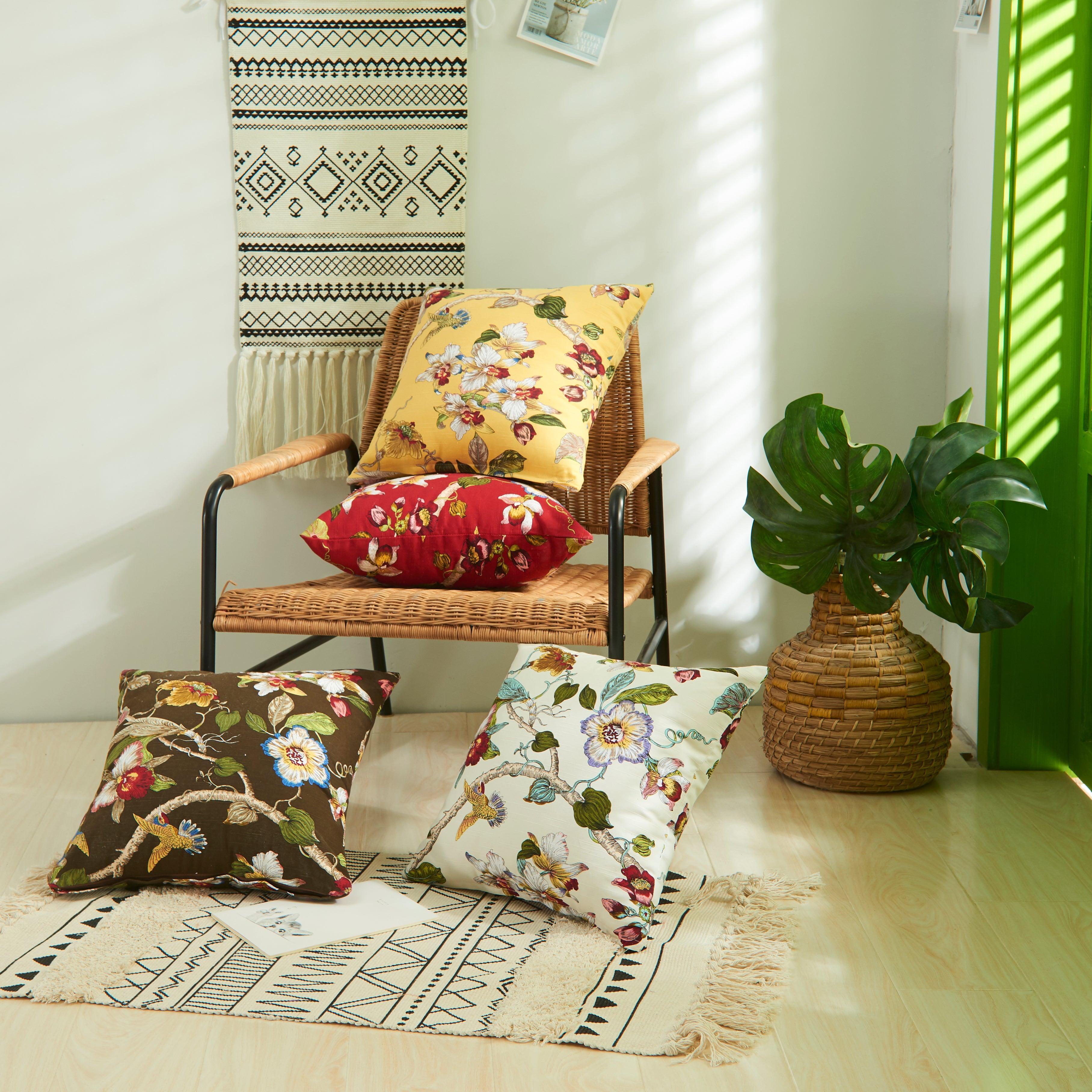 Polyester cotton cushion cover with vibrant floral design, 18x18 inches