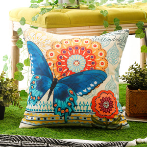 Waterproof and decorative cushion cover, perfect for sofas, patios, and outdoor furniture.