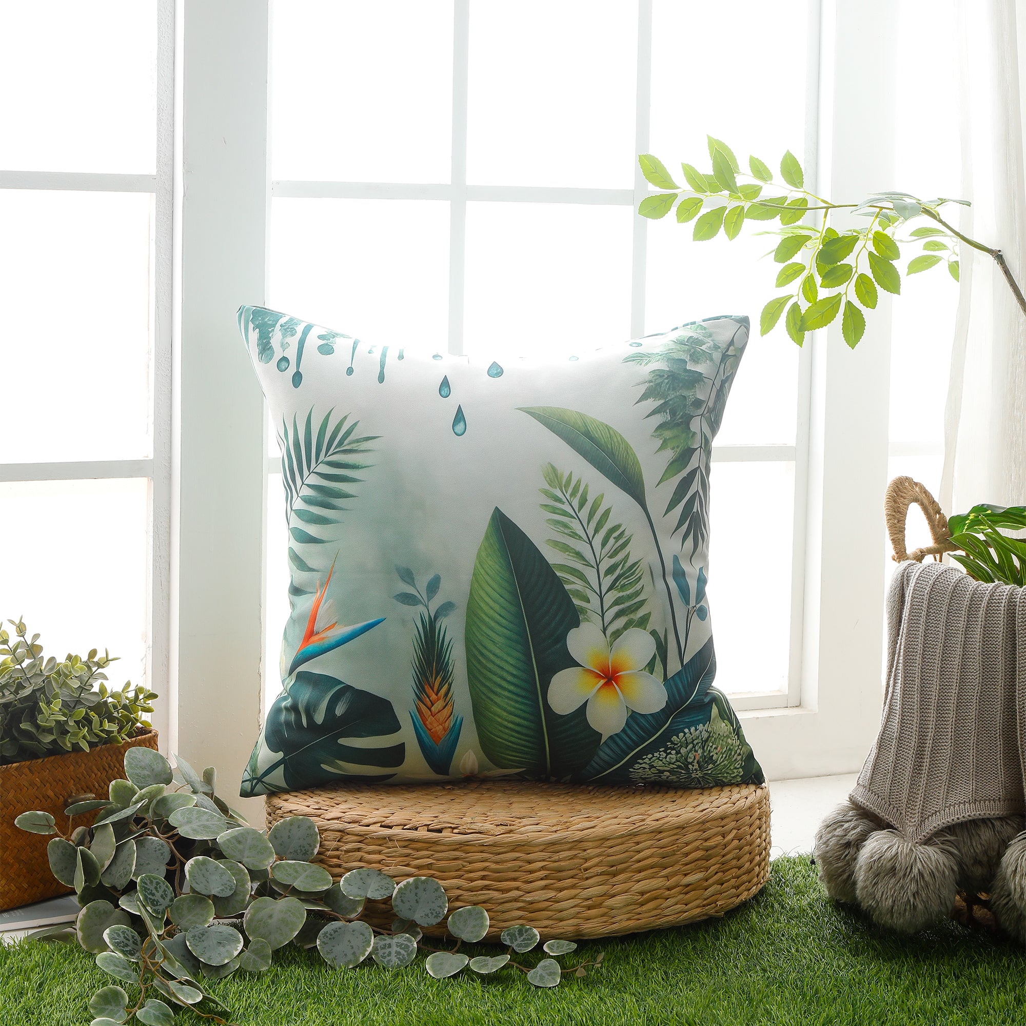 Water & Stain Resistant Floral Outdoor Cushion Cover 45x45cm Garden Décor - Design 4 (Green)
