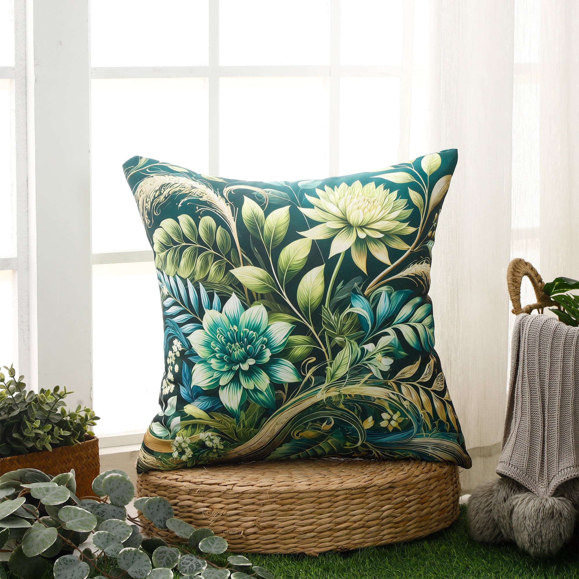 Water & Stain Resistant Floral Outdoor Cushion Cover 45x45cm Garden Décor - Design 3 (Green)